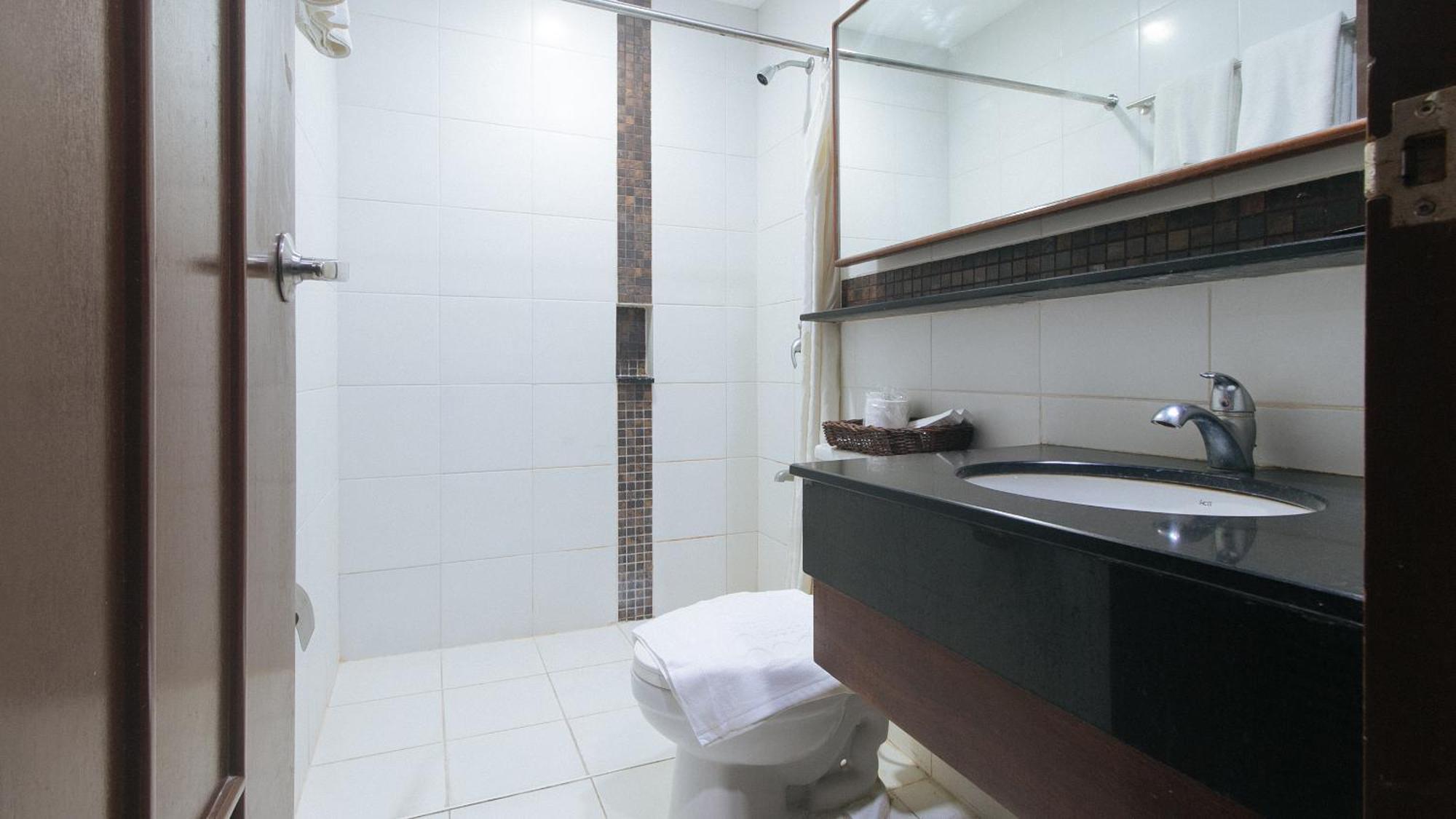 Bliss Hotel San Fernando Pampanga City Kültér fotó