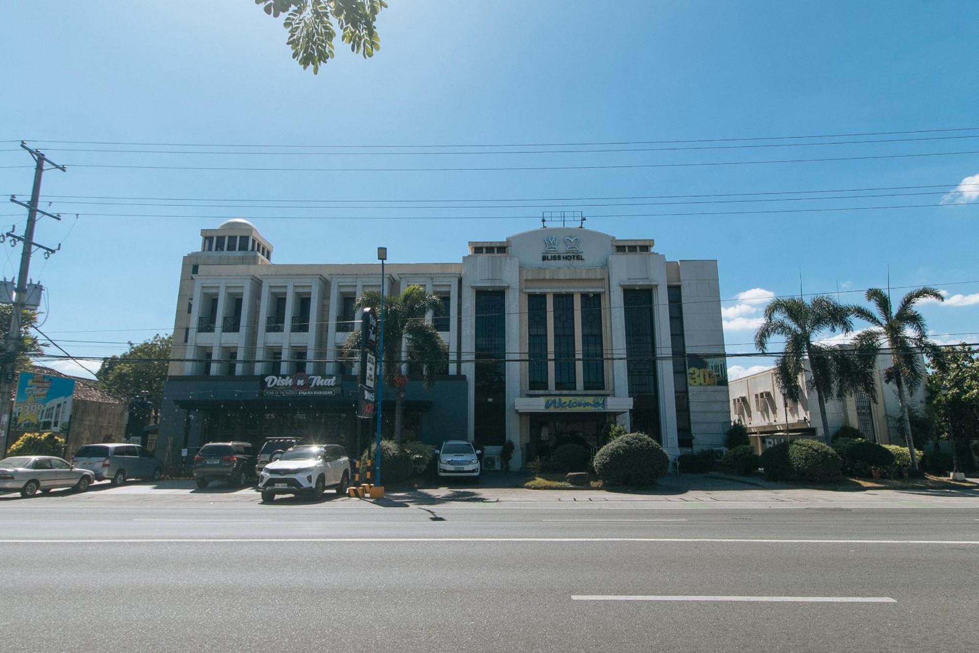 Bliss Hotel San Fernando Pampanga City Kültér fotó